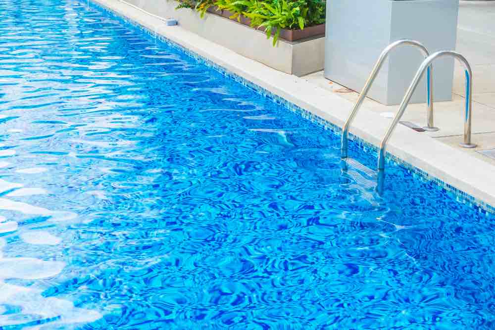 Fugas de agua en piscinas en Benalmádena